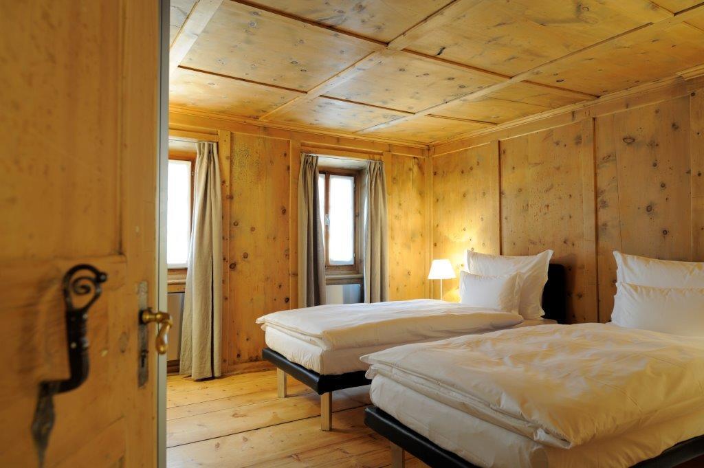 Hotel Mueller - Mountain Lodge ポントレジナ エクステリア 写真